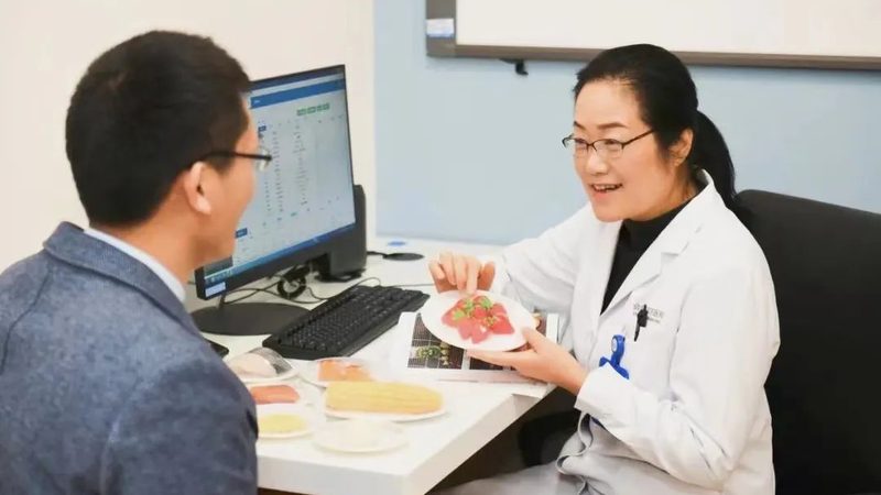 在预约体检时，需要注意以下几点：