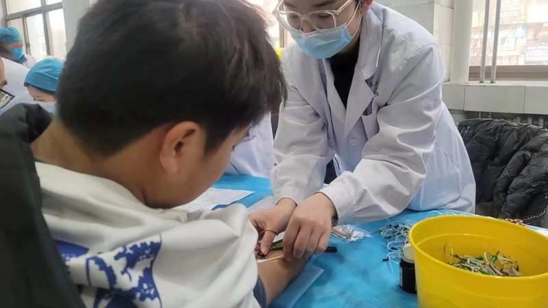 妇科体检套餐，乳腺检查不可或缺**